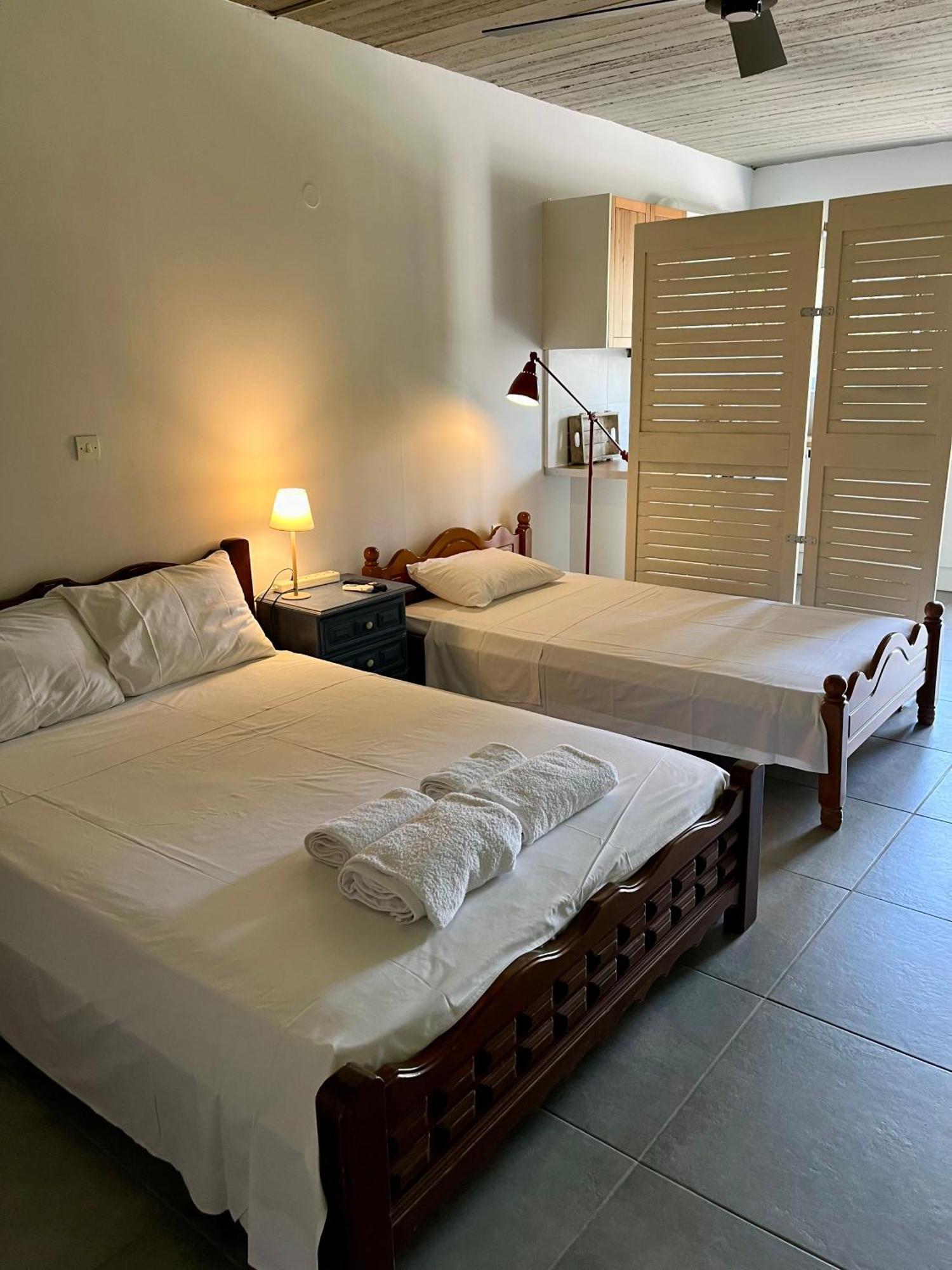 Gianna'S Guesthouse Pylos Luaran gambar