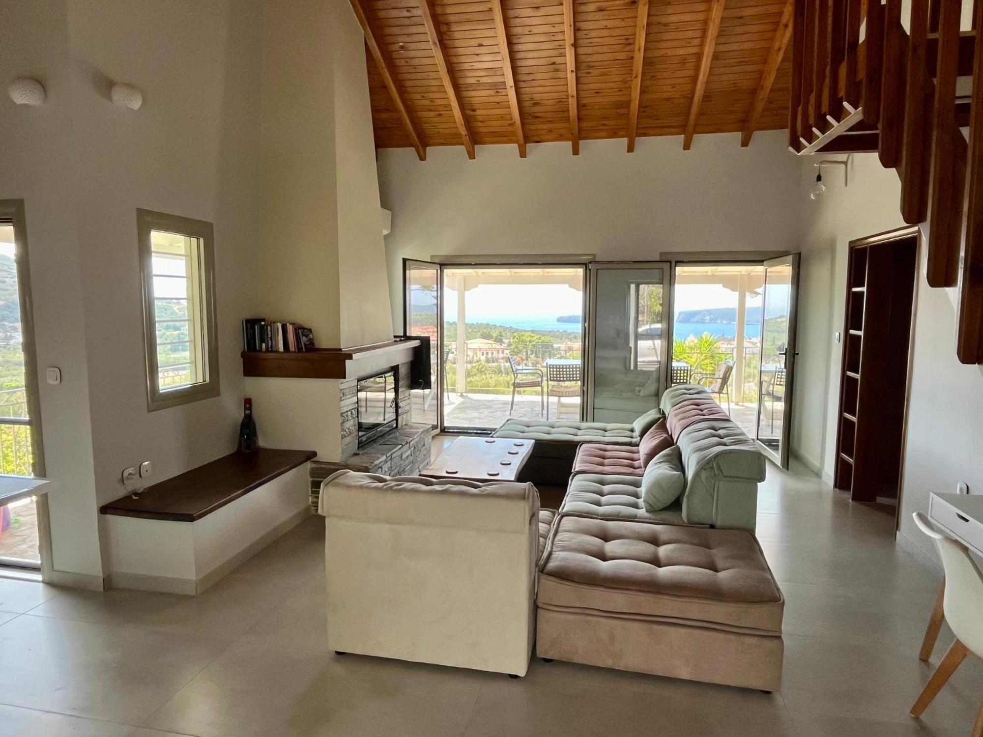 Gianna'S Guesthouse Pylos Luaran gambar